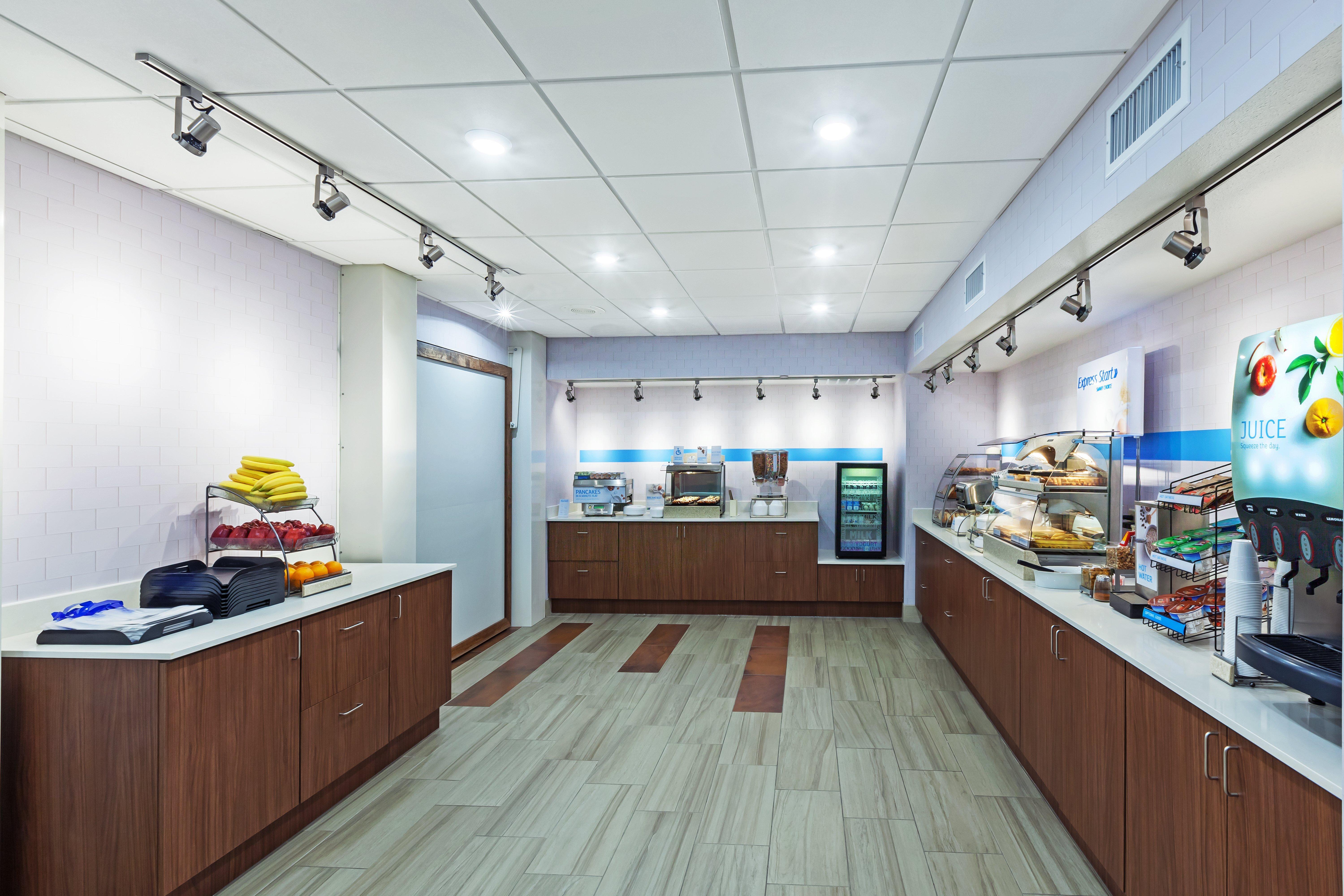 Holiday Inn Express Hotel & Suites Dallas Lewisville By Ihg Экстерьер фото
