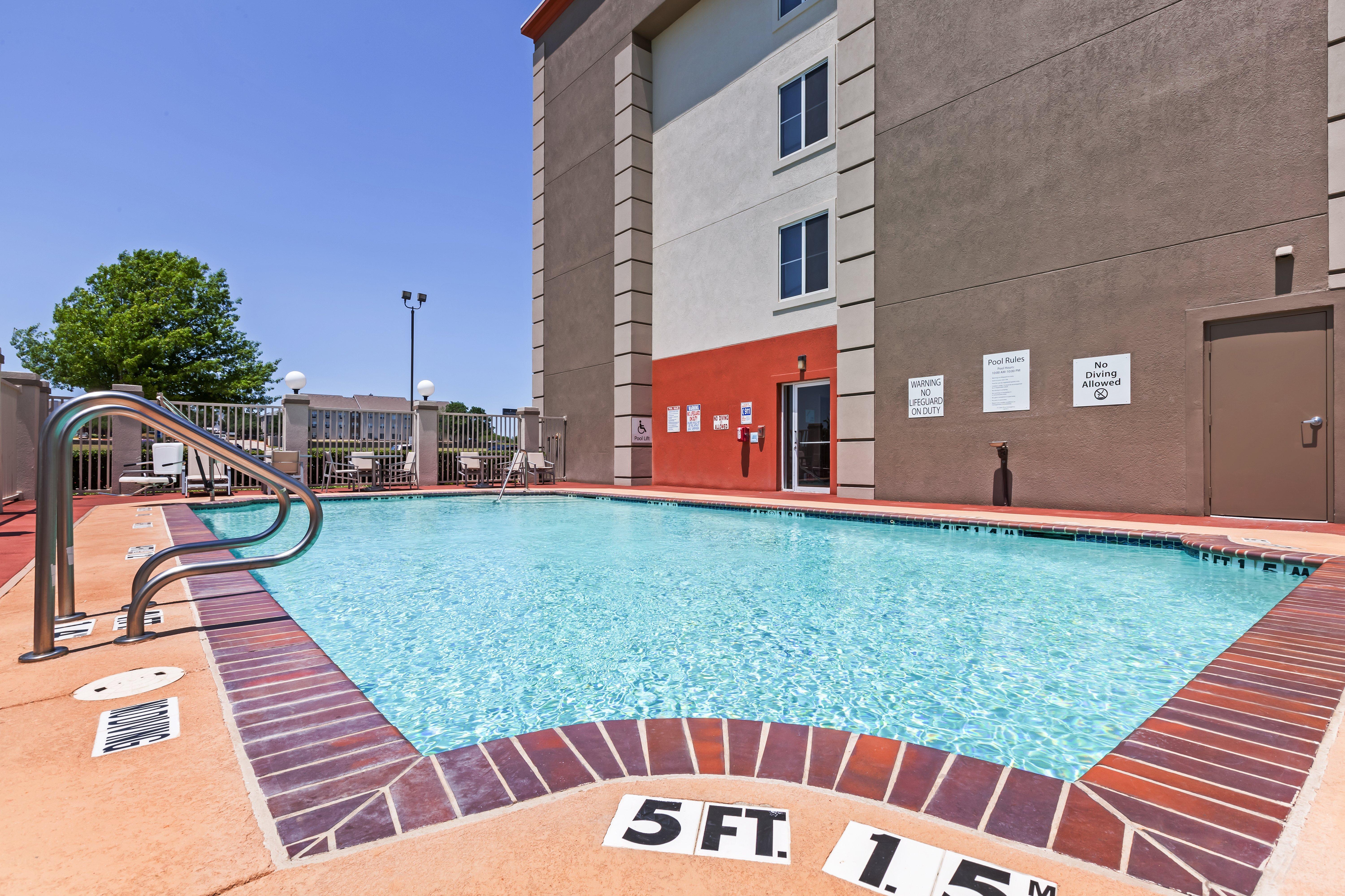 Holiday Inn Express Hotel & Suites Dallas Lewisville By Ihg Экстерьер фото