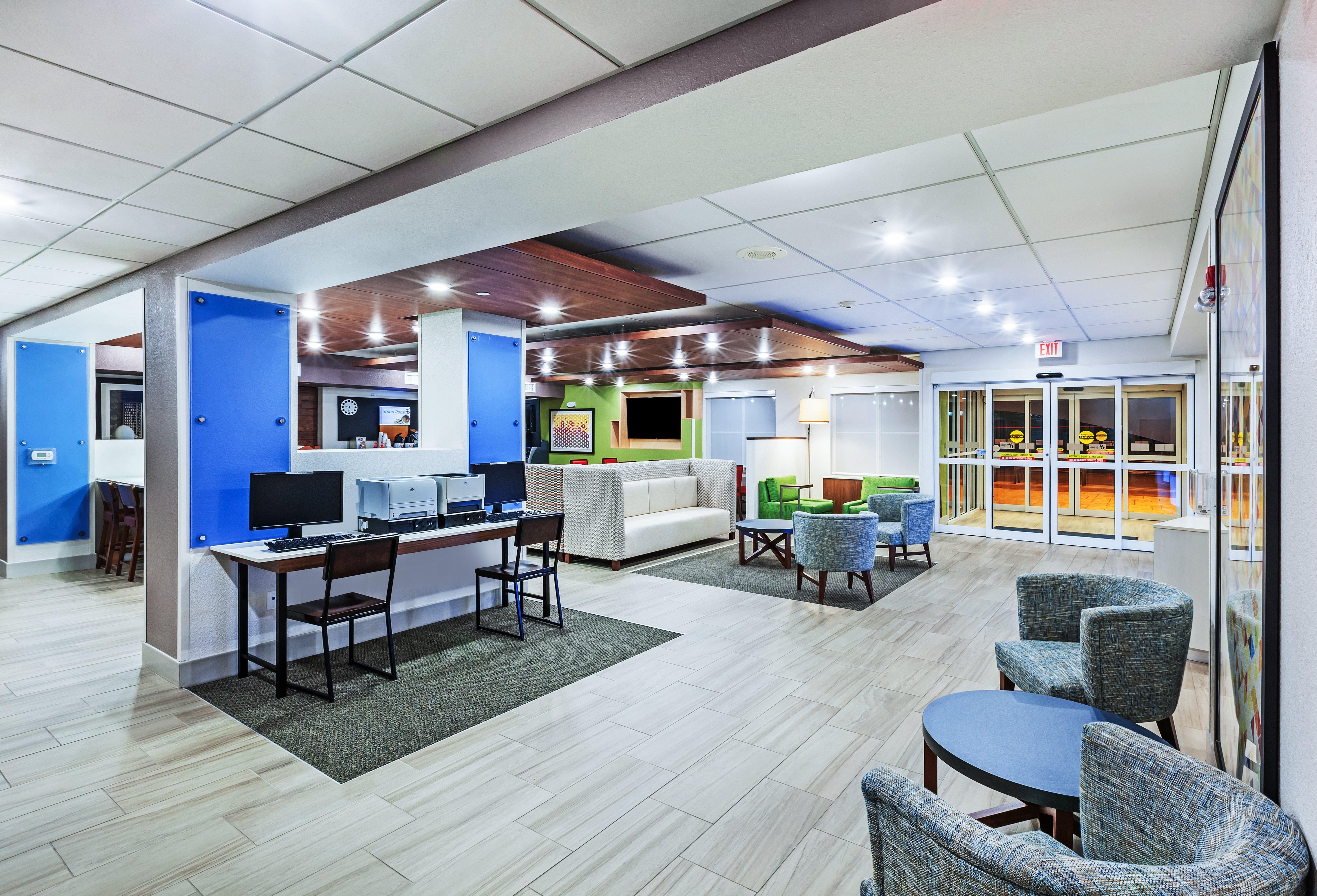 Holiday Inn Express Hotel & Suites Dallas Lewisville By Ihg Экстерьер фото